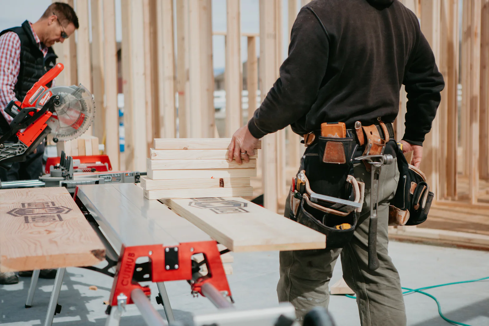 The Ops Leader Guide to Enforcing Standards Across Every Jobsite (Without Being on Every Jobsite)